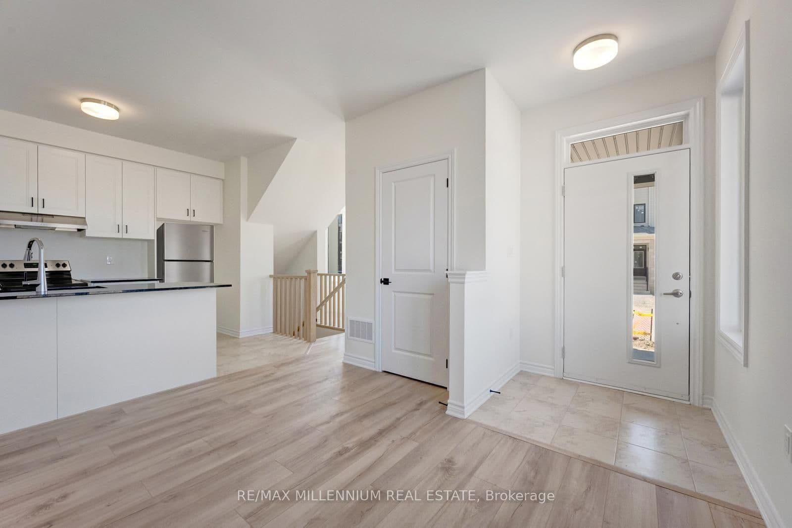 36 Thornbird Crescent, Unit Main thumbnail 40