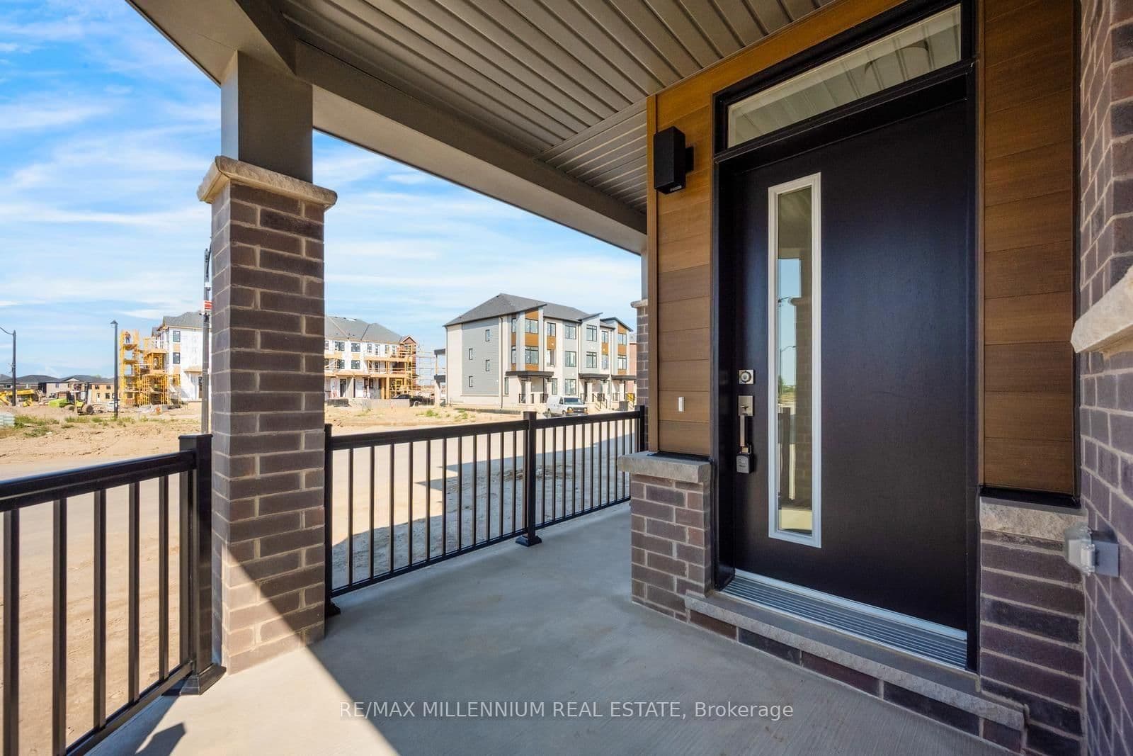 36 Thornbird Crescent, Unit Main thumbnail 9