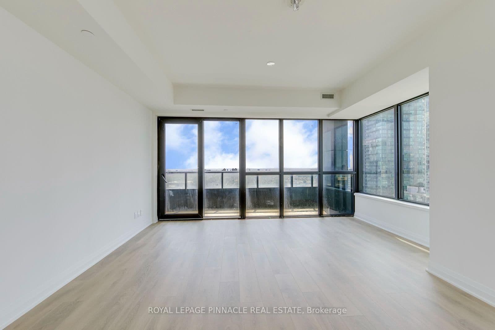 4015 The Exchange Road, Unit 1504 thumbnail 15