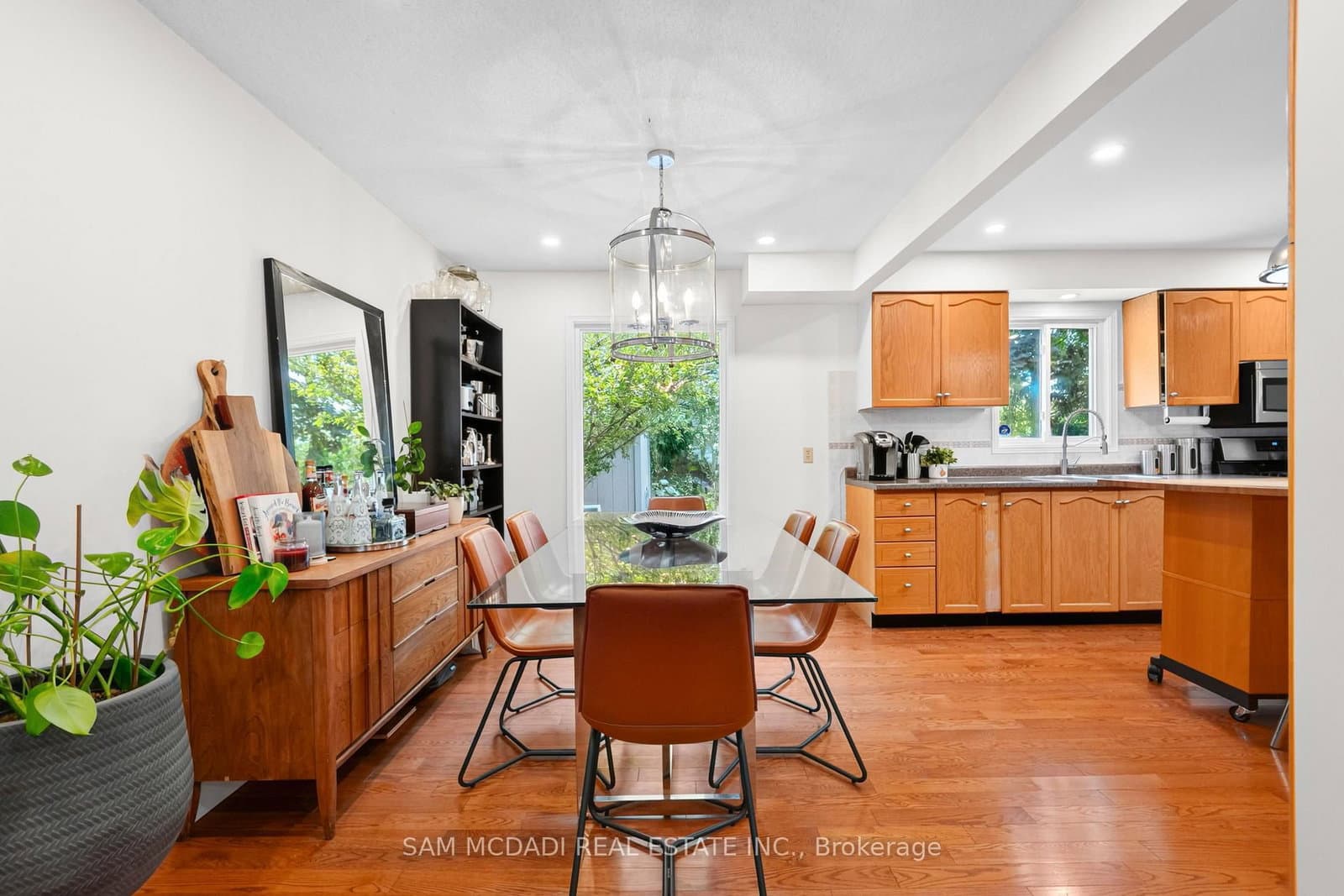 644 Sweetwater Place thumbnail 9