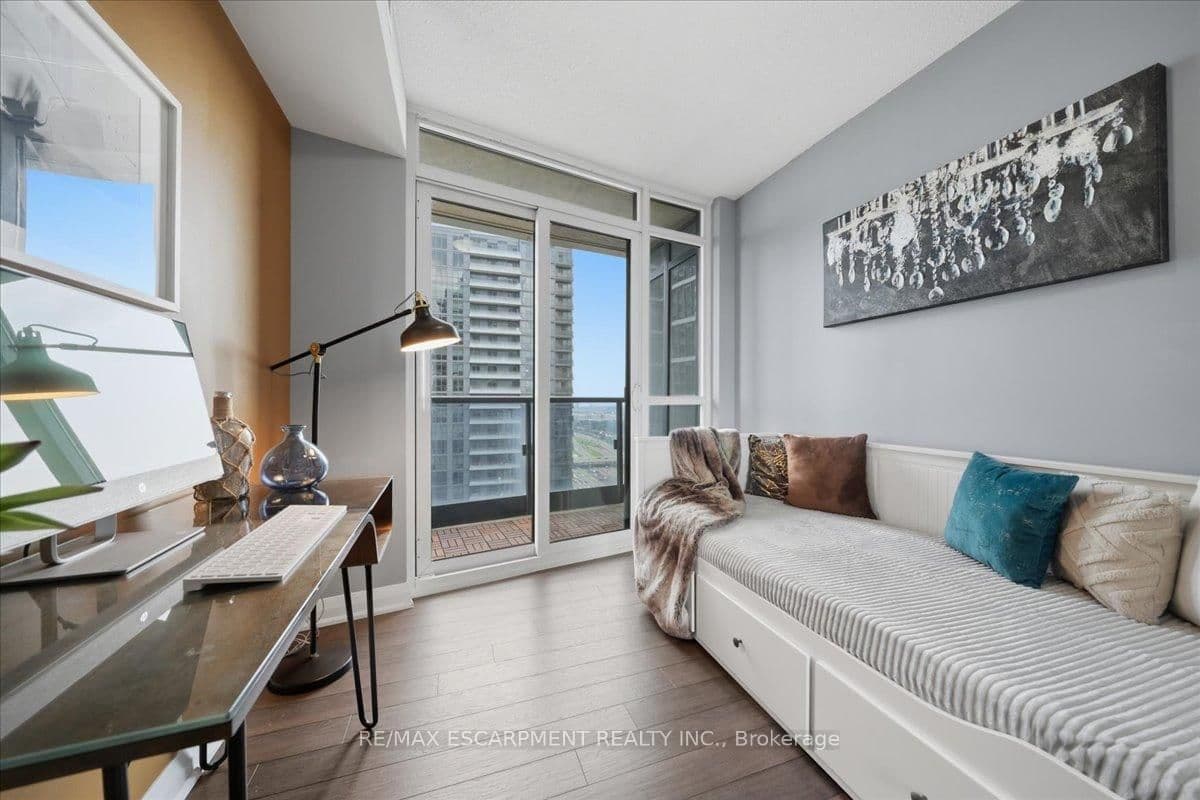 5 Valhalla Inn Road, Unit 2204 thumbnail 21
