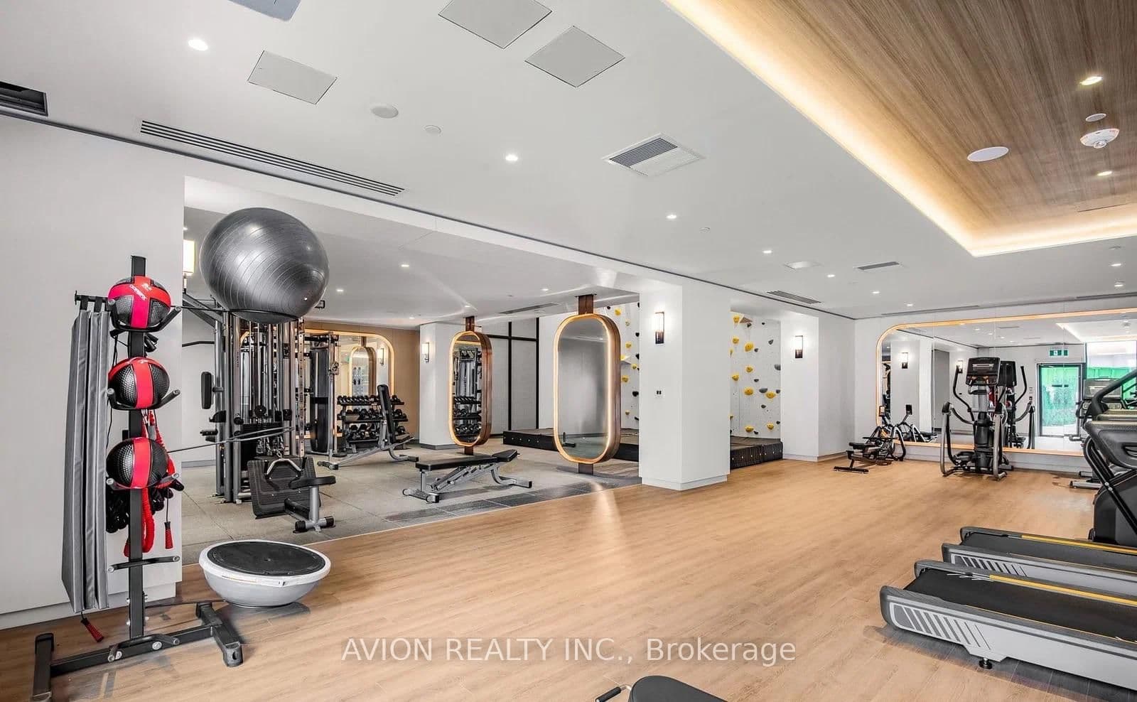 1100 Sheppard Avenue W, Unit 907 thumbnail 3