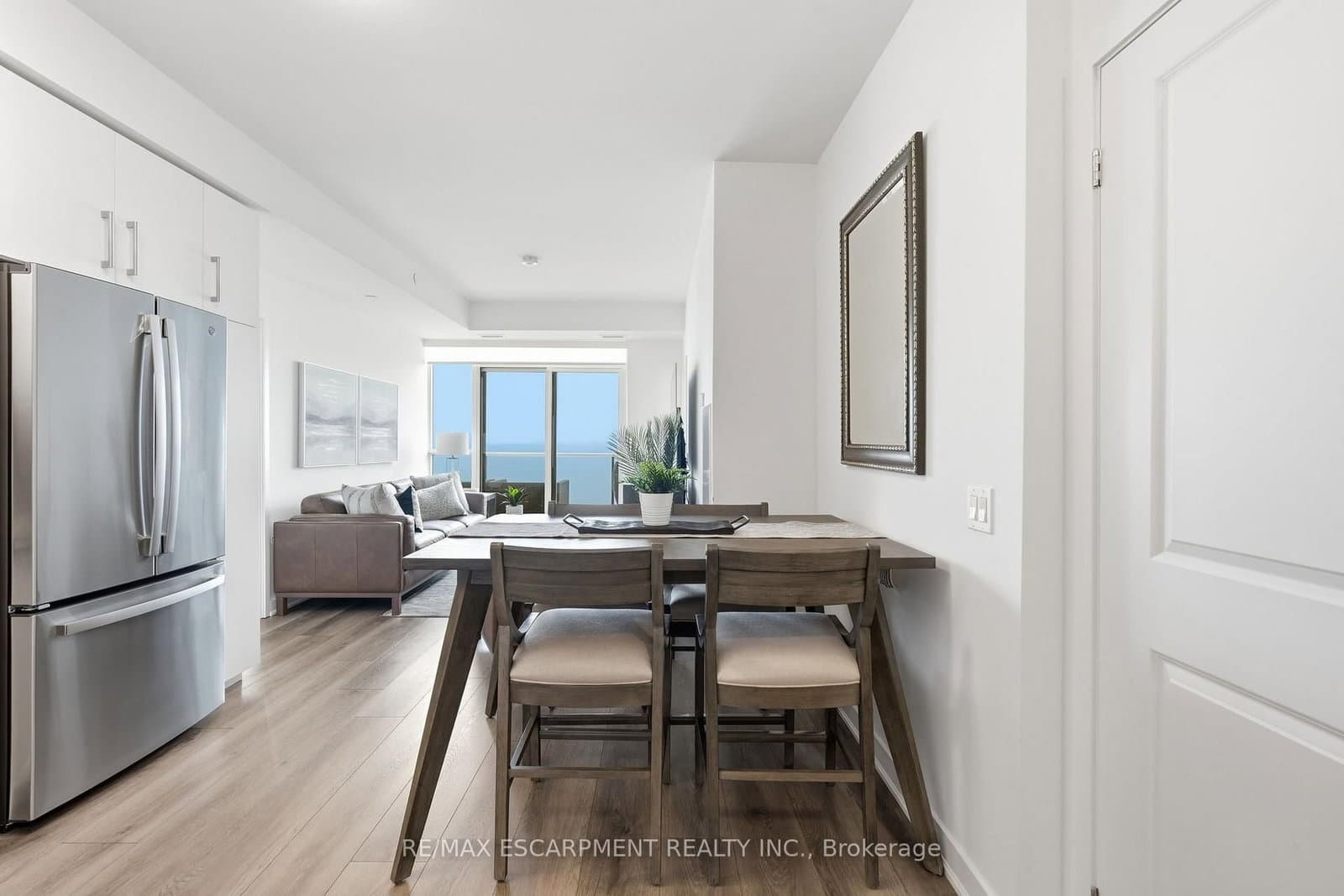 2007 James Street, Unit 1804 thumbnail 13