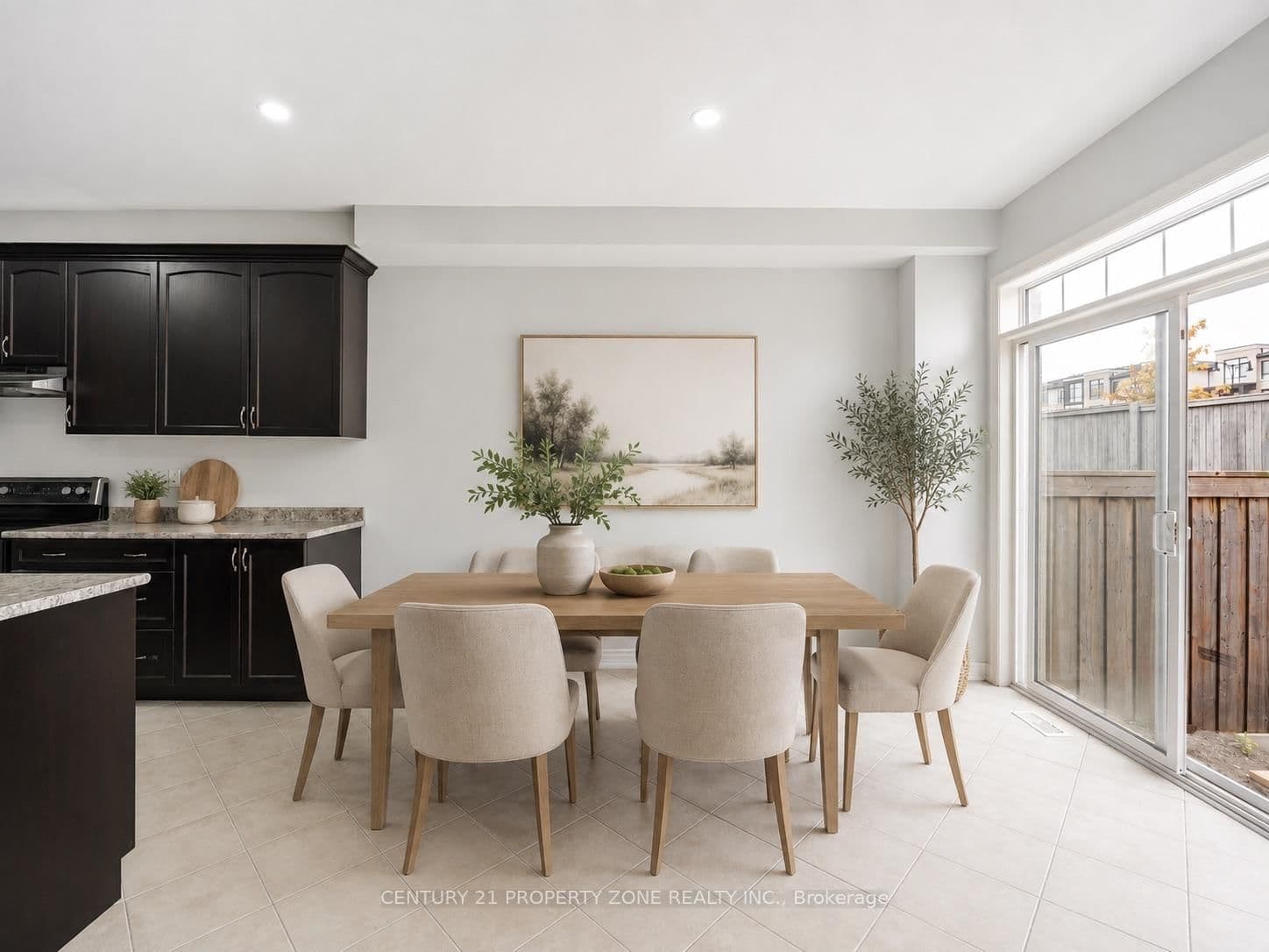 6 Dufay Road thumbnail 7