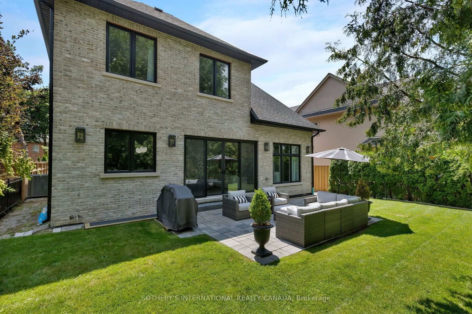2B Fairway Road thumbnail 48