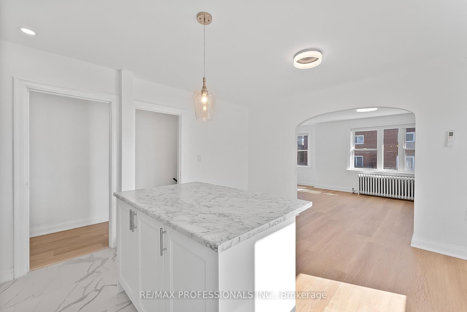308 Jane Street, Unit Upper thumbnail 14