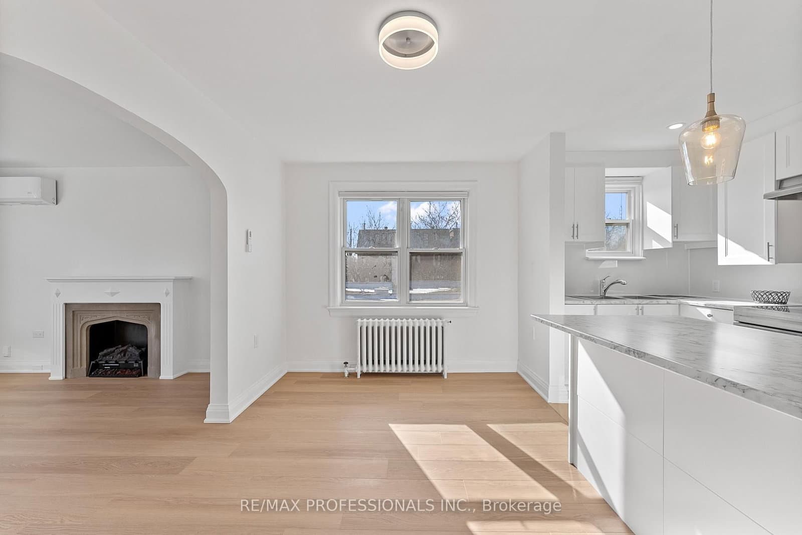308 Jane Street, Unit Upper thumbnail 17
