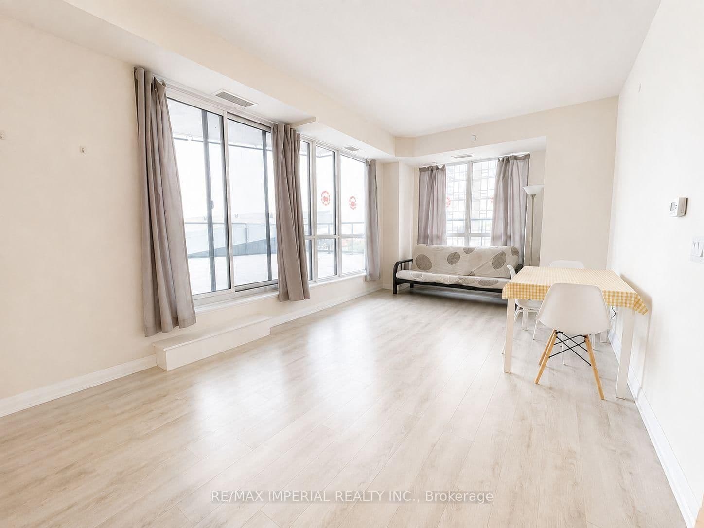 65 Watergarden Drive, Unit 403, Primary Bedroom thumbnail 12