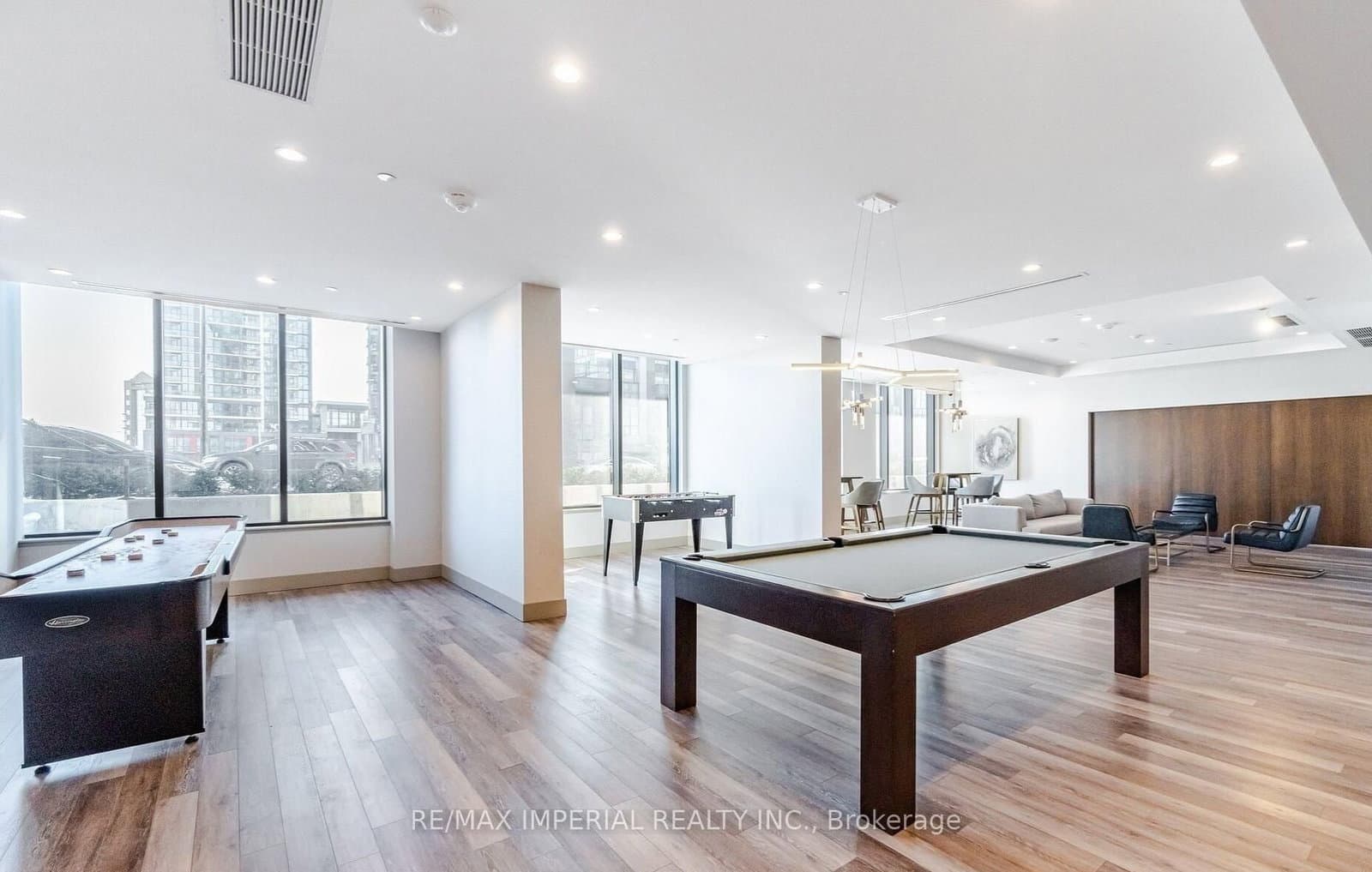 65 Watergarden Drive, Unit 403, Primary Bedroom thumbnail 24
