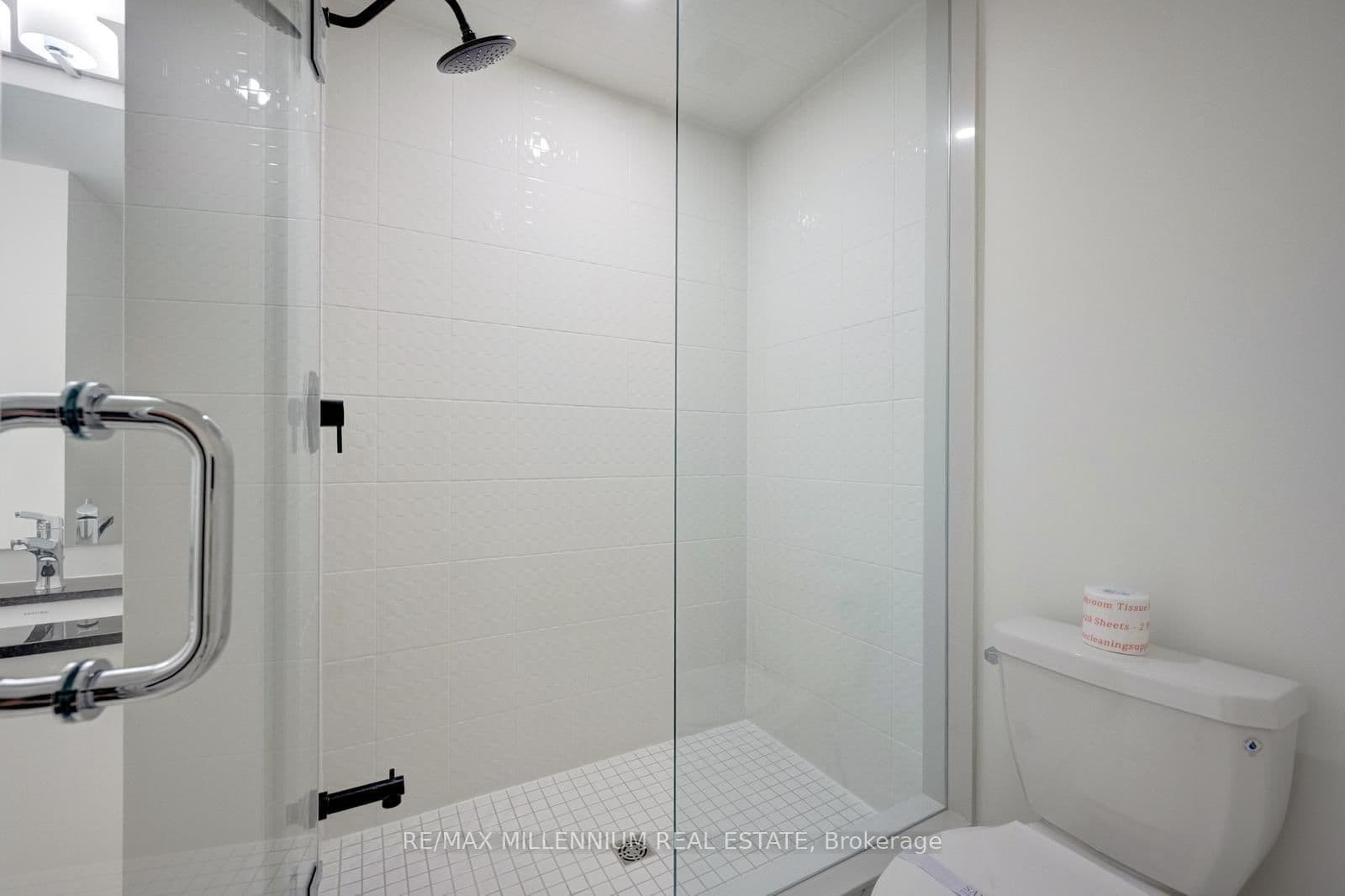 36 Thornbird Crescent, Unit Upper thumbnail 14