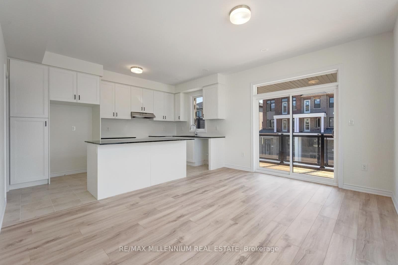 36 Thornbird Crescent, Unit Upper thumbnail 31