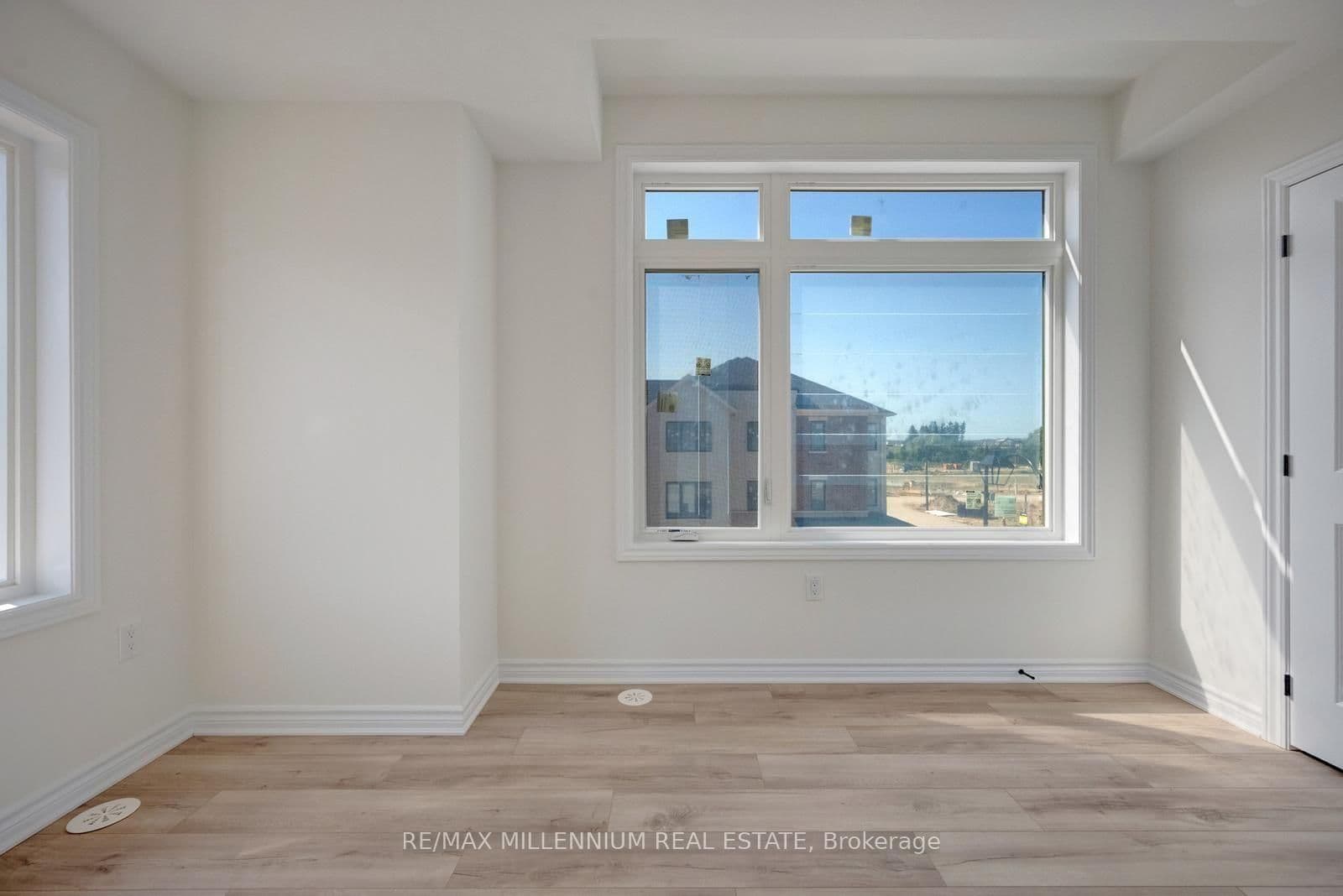 36 Thornbird Crescent, Unit Upper thumbnail 9