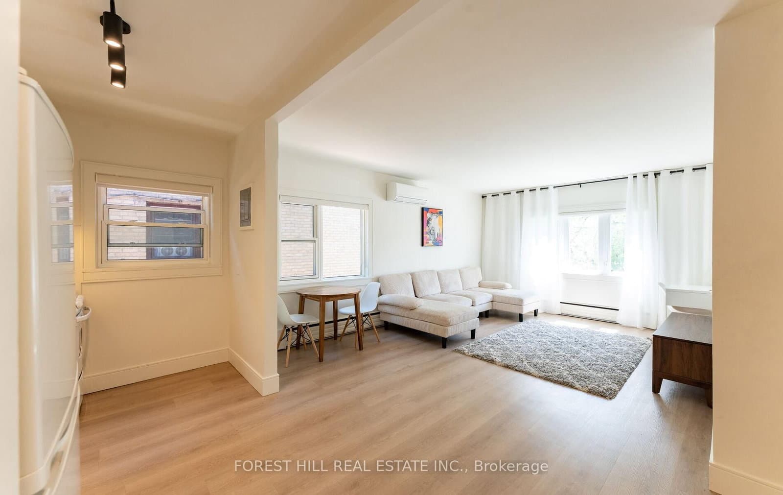8 Victoria Street, Unit 5 thumbnail 3