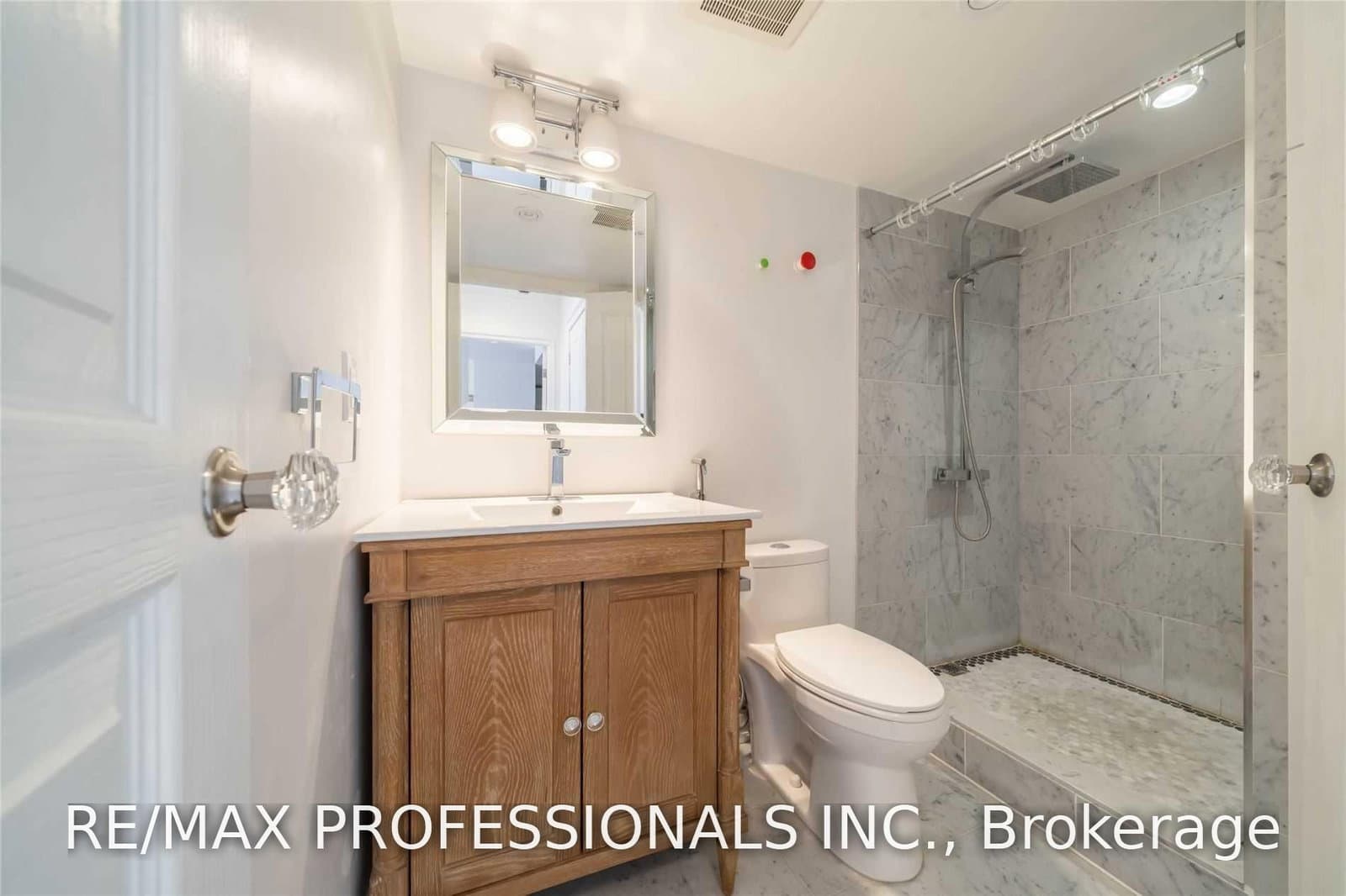 1300 Islington Avenue, Unit 809 thumbnail 18