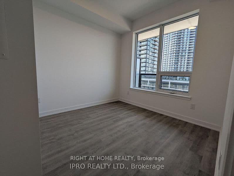 5105 Hurontario Street, Unit 706 thumbnail 12