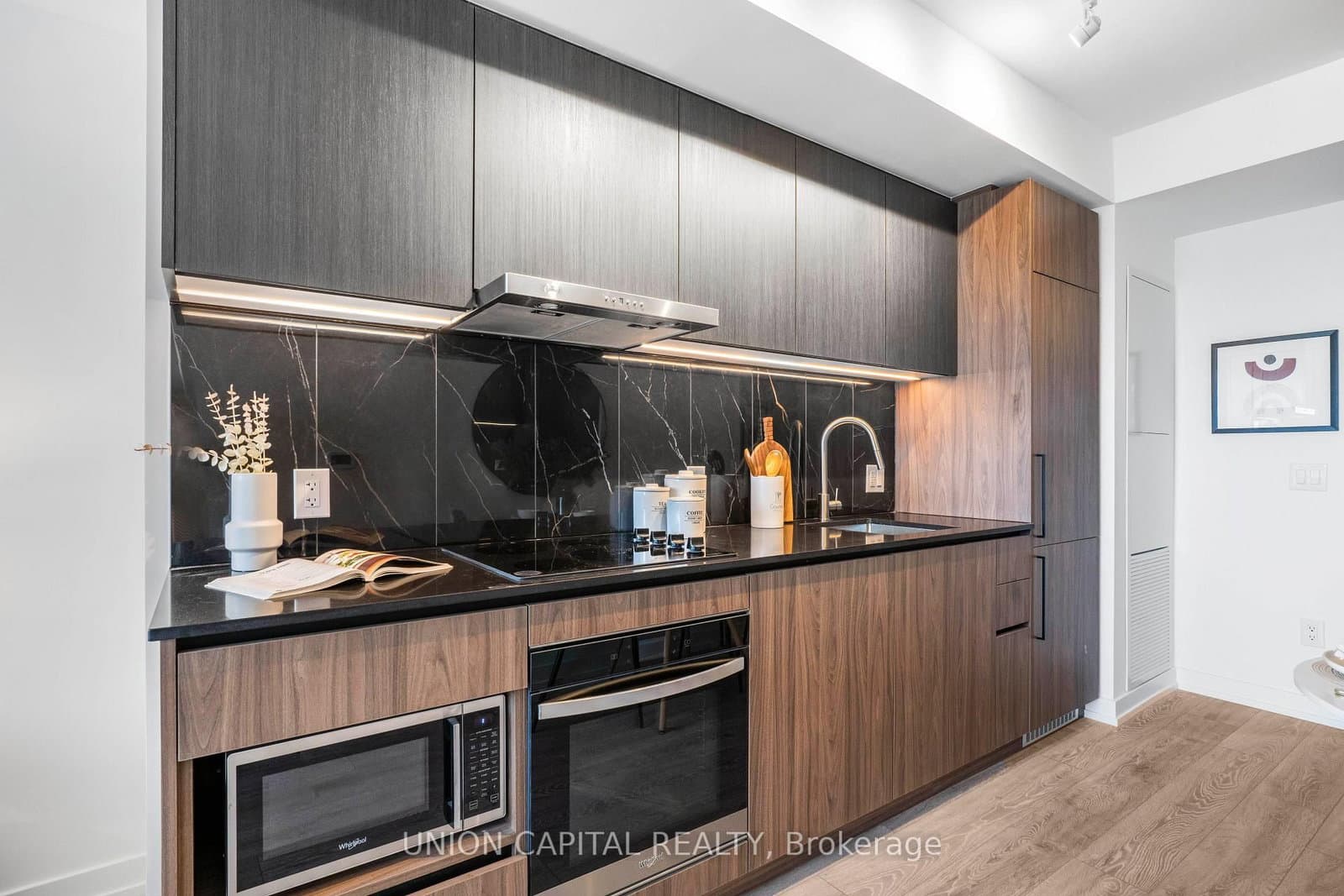 1100 Sheppard Avenue W, Unit 835 thumbnail 11