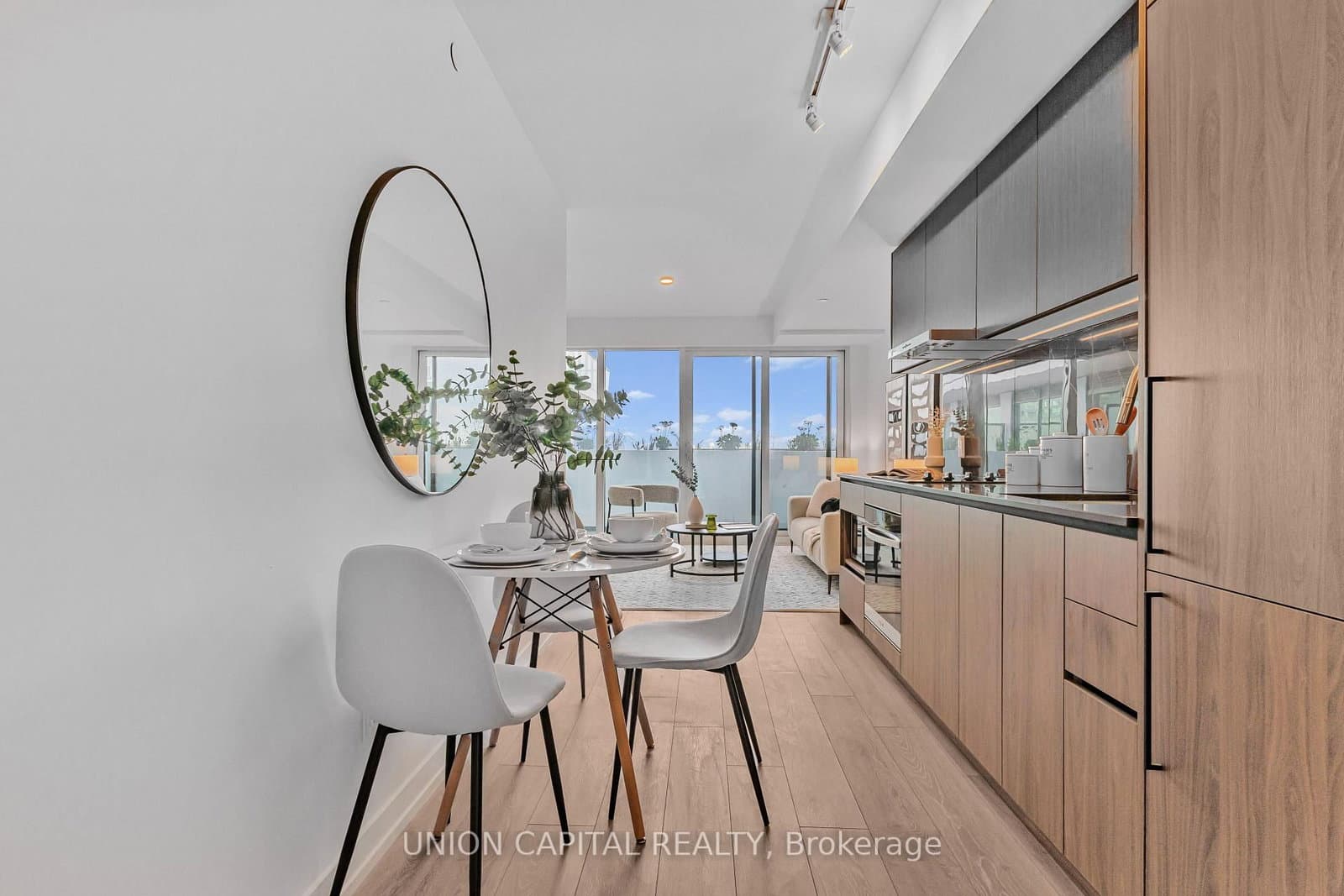 1100 Sheppard Avenue W, Unit 835 thumbnail 9