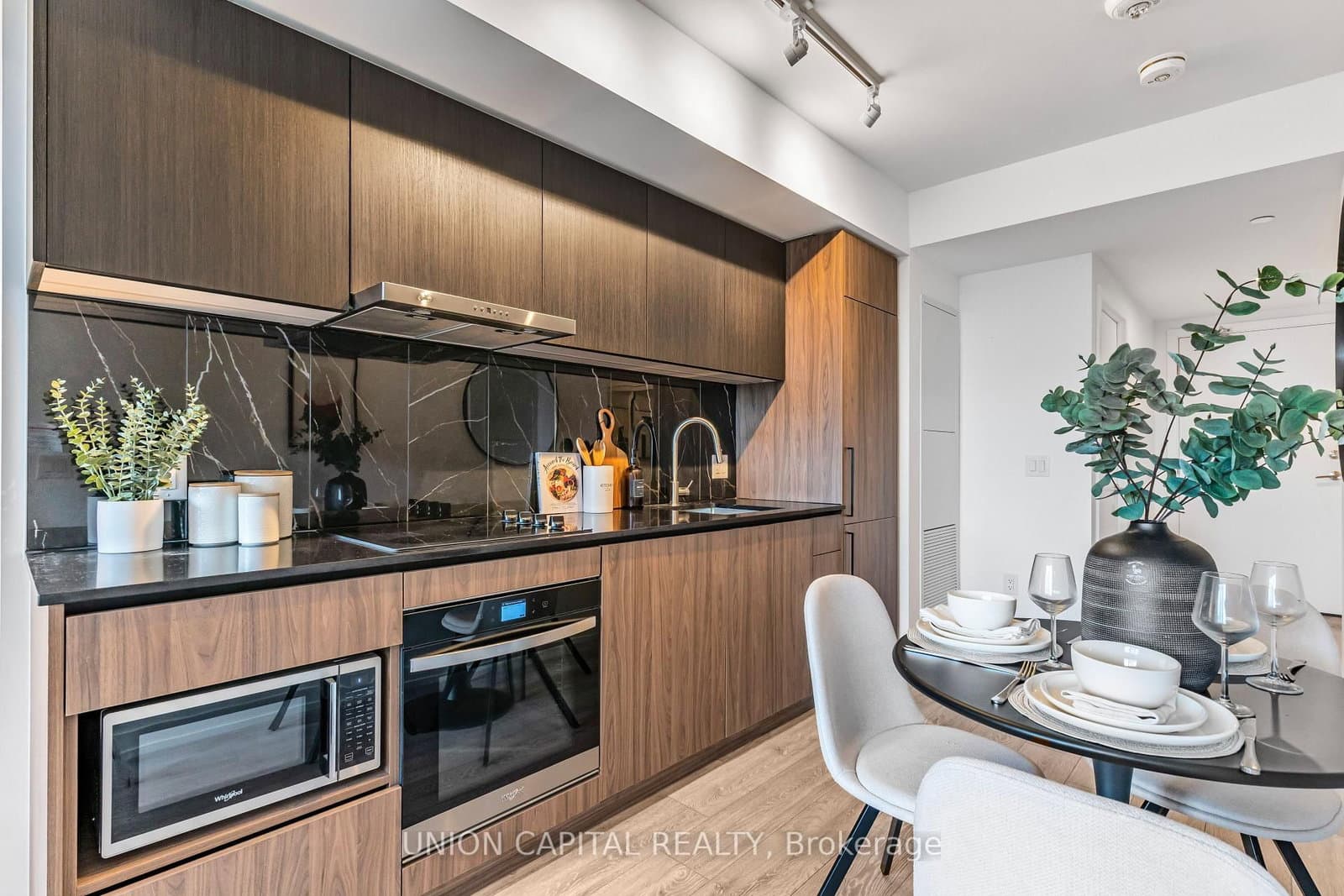 1100 Sheppard Avenue W, Unit 635 thumbnail 6
