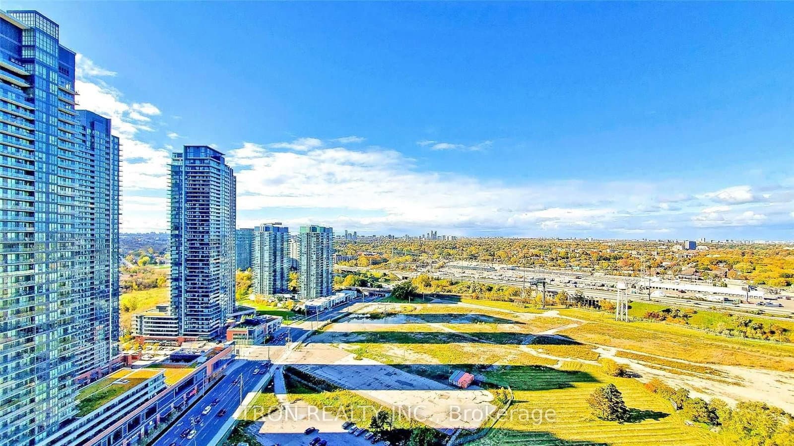 30 Shore Breeze Drive, Unit 2621 thumbnail 17