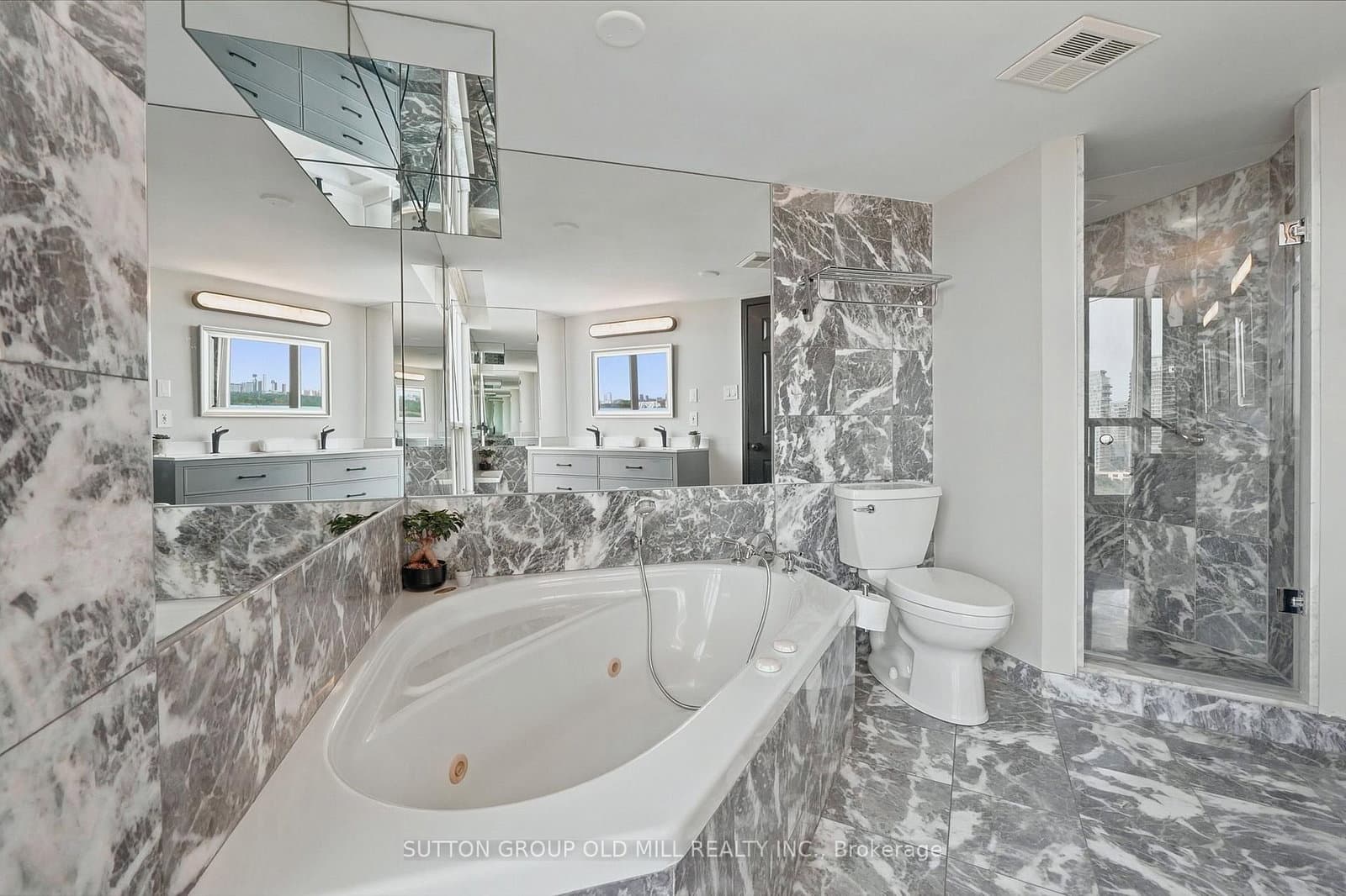 2285 Lake Shore Boulevard W, Unit 1908 thumbnail 33