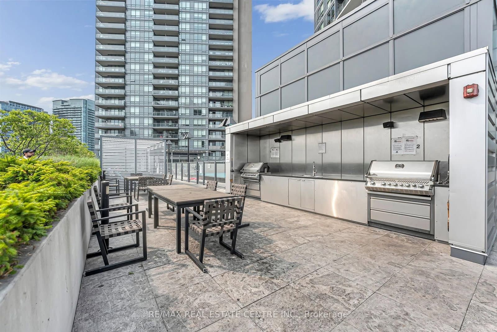 10 Park Lawn Road, Unit 809 thumbnail 30