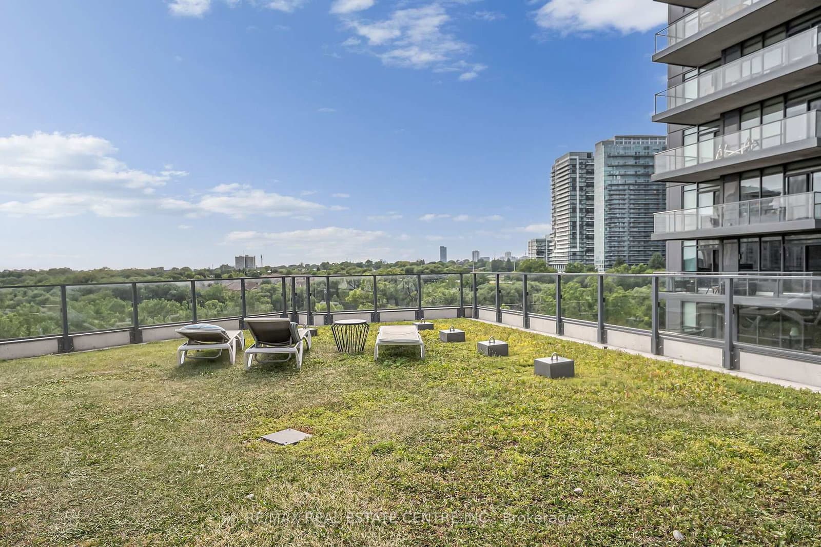 10 Park Lawn Road, Unit 809 thumbnail 32