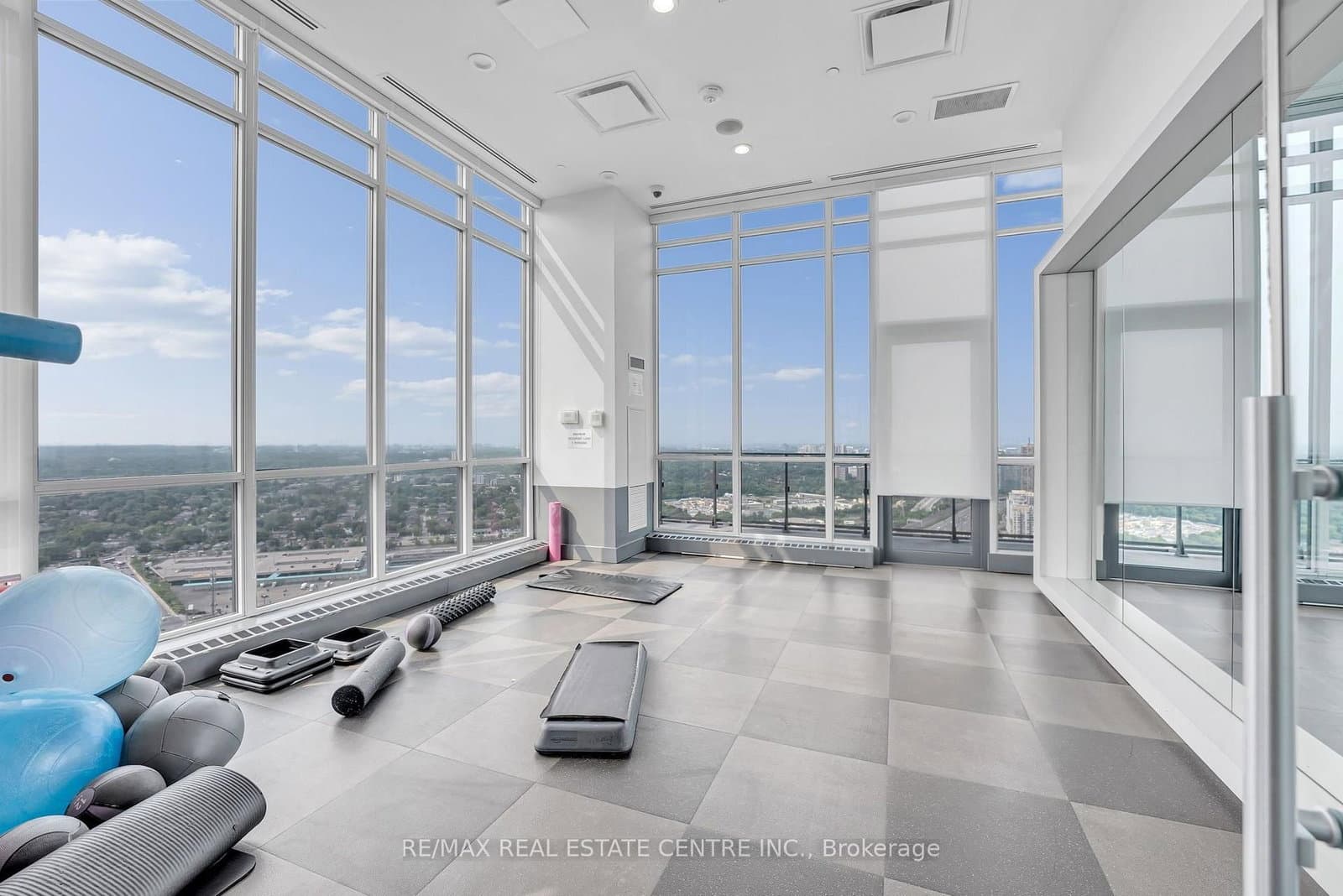 10 Park Lawn Road, Unit 809 thumbnail 37