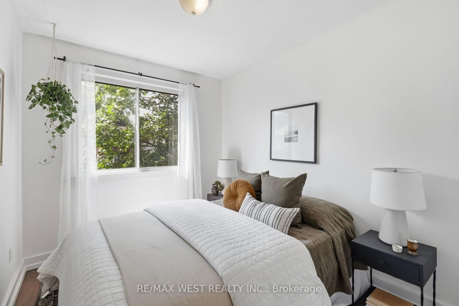 6650 Falconer Drive, Unit 112 thumbnail 25
