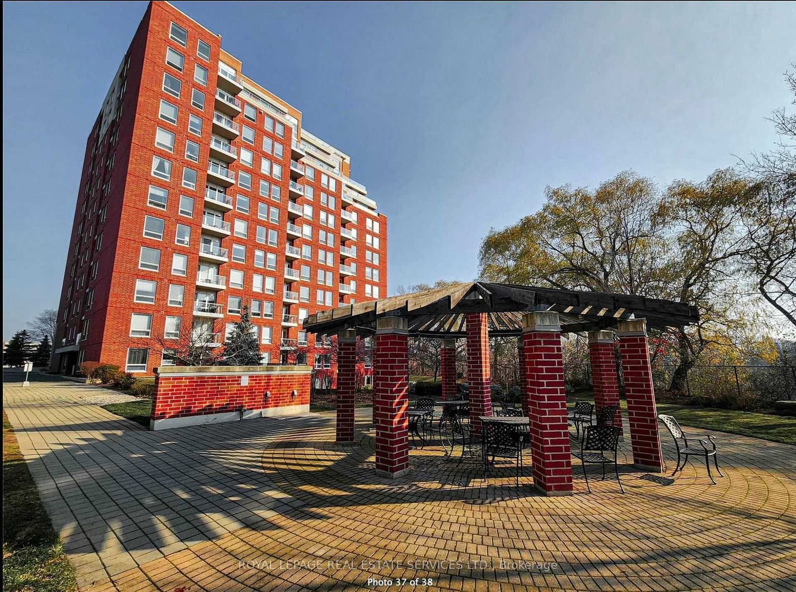 60 Old Mill Road, Unit UPH5 thumbnail 4