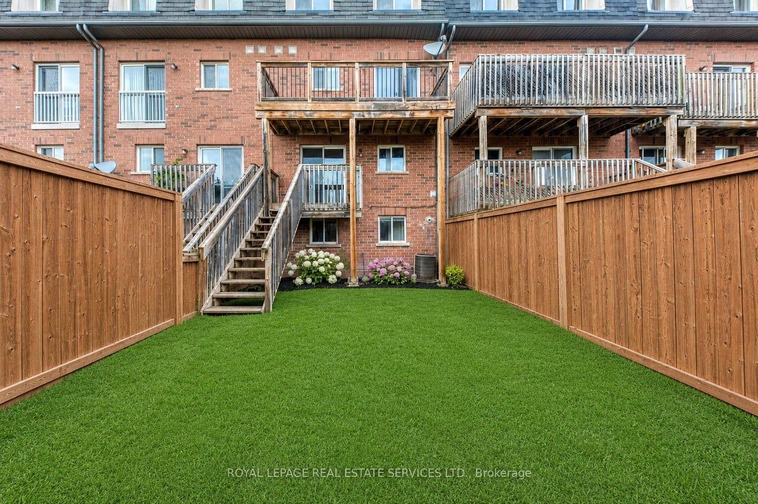 2418 Adamvale Crescent thumbnail 43