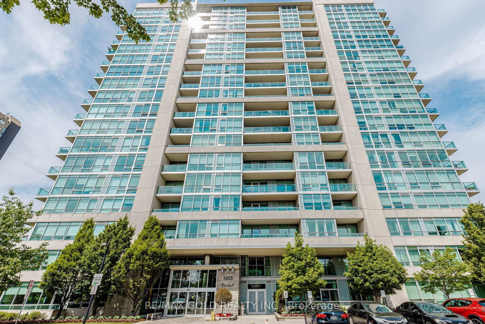 1055 Southdown Road, Unit 313 thumbnail 2