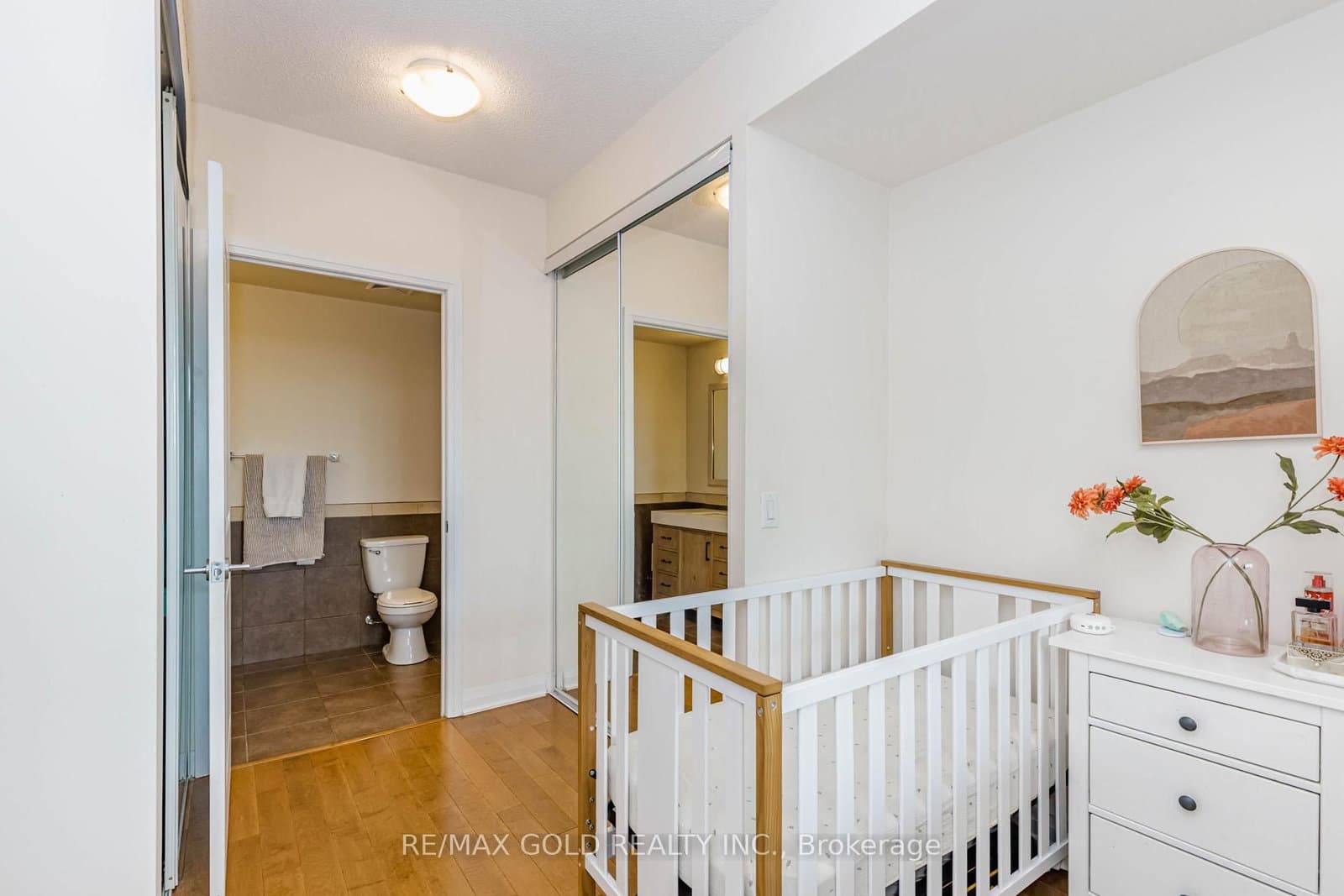 1055 Southdown Road, Unit 313 thumbnail 28