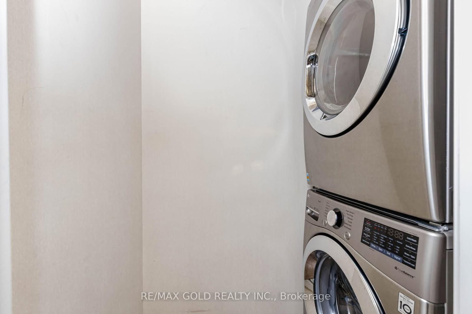 1055 Southdown Road, Unit 313 thumbnail 36