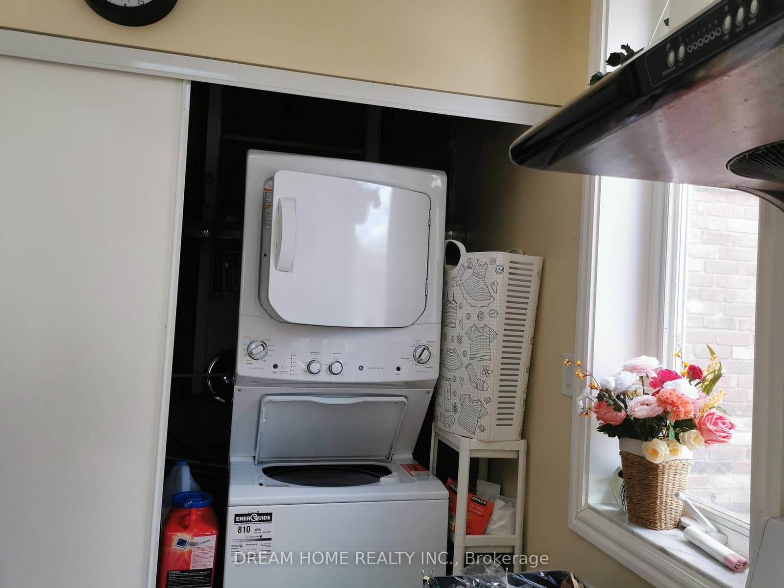 850 Clarkson Road S, Unit Room C thumbnail 11