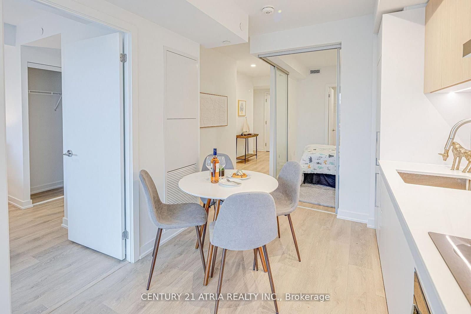 1100 Sheppard Avenue W, Unit 217 thumbnail 3