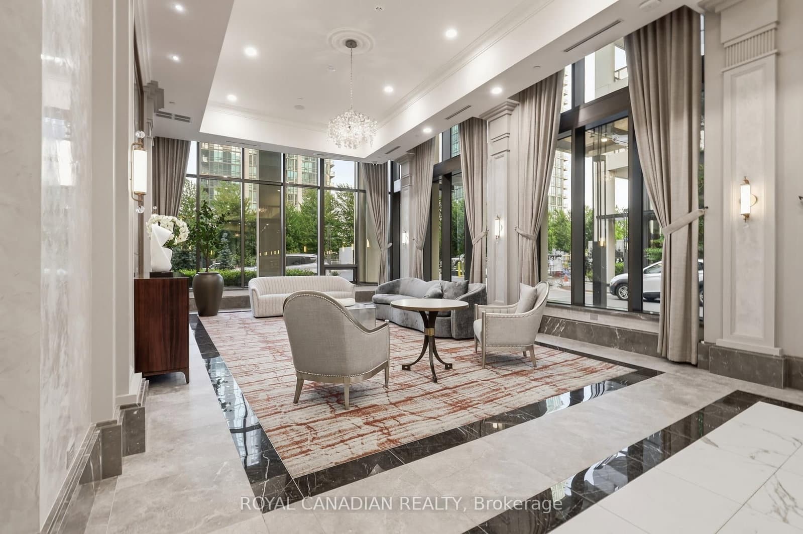 30 Elm Drive W, Unit PH 02 thumbnail 19