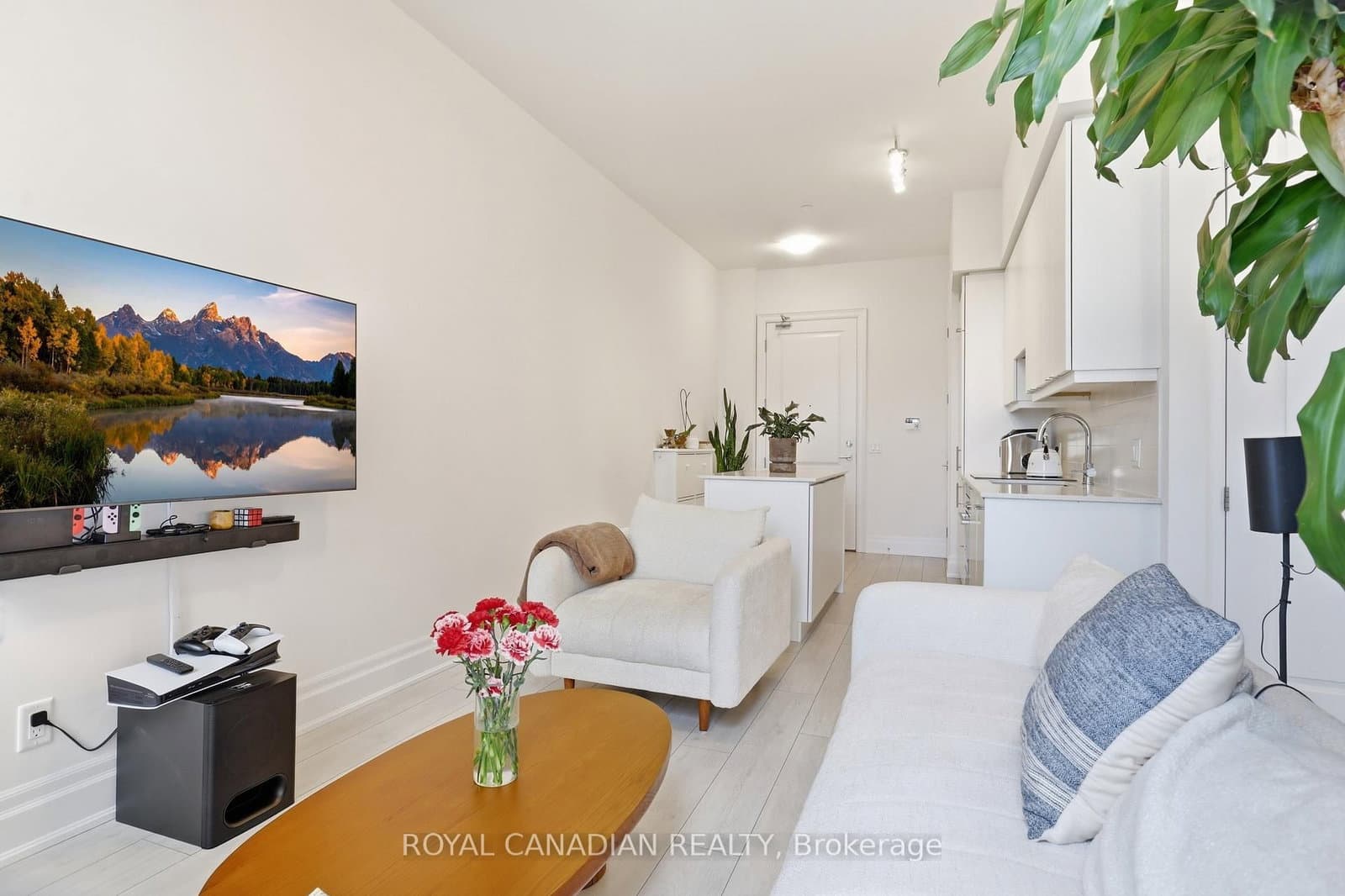 30 Elm Drive W, Unit PH 02 thumbnail 28
