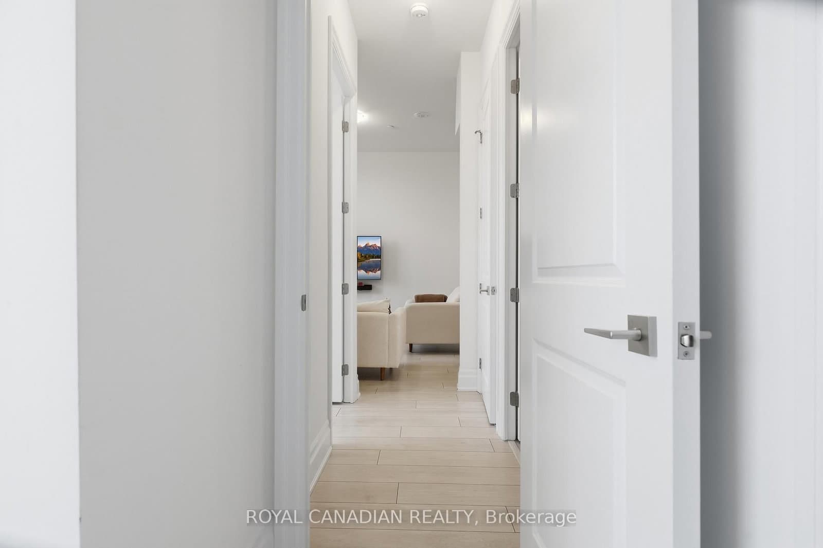 30 Elm Drive W, Unit PH 02 thumbnail 29