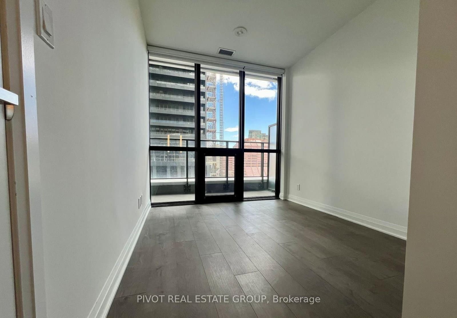 4015 The Exchange, Unit 701 thumbnail 22