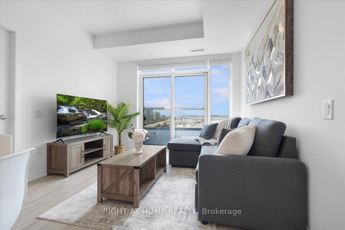 2485 Eglinton Avenue W, Unit 1401 thumbnail 18