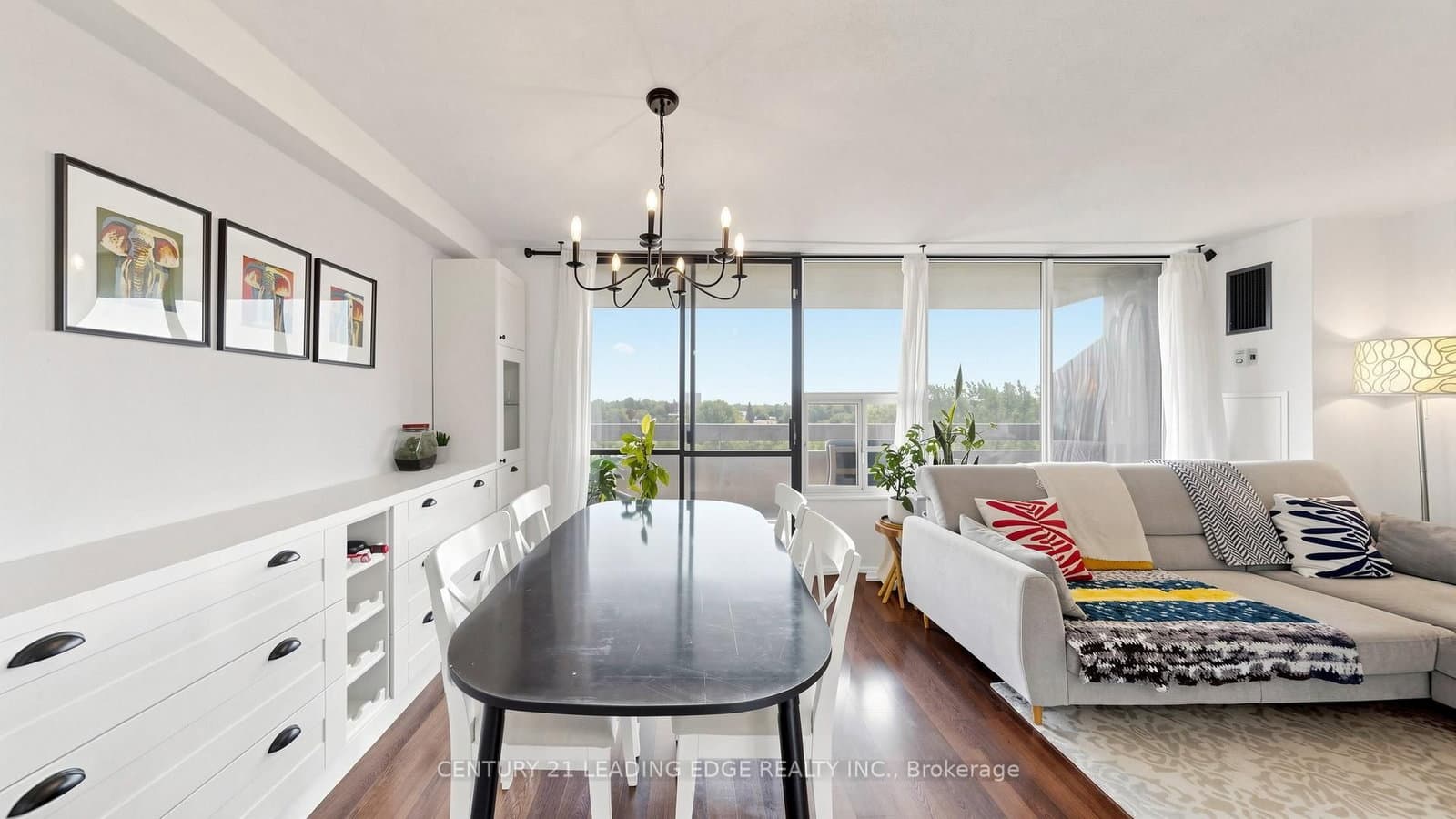 11 Wincott Drive, Unit 914 thumbnail 15