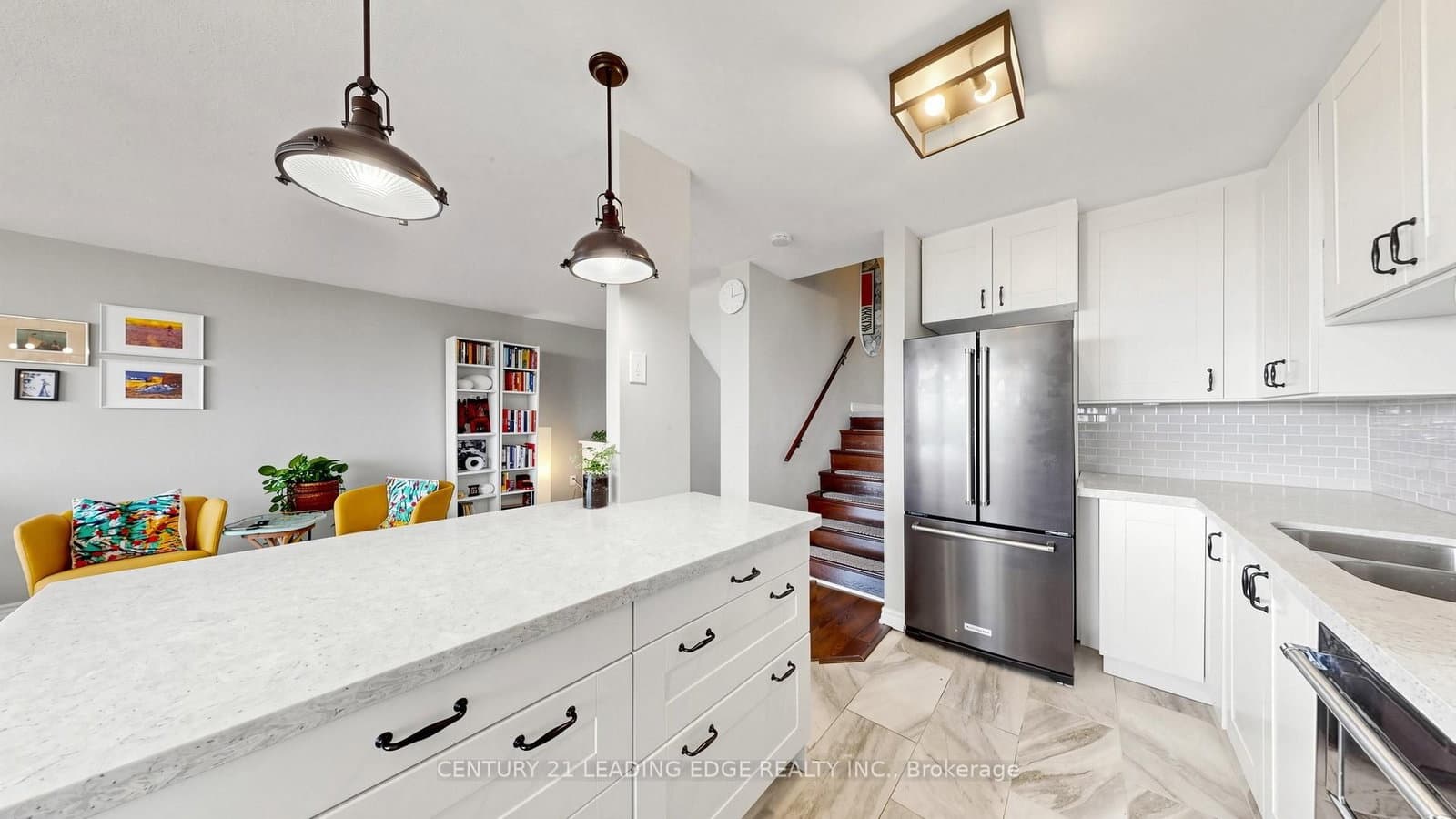 11 Wincott Drive, Unit 914 thumbnail 18