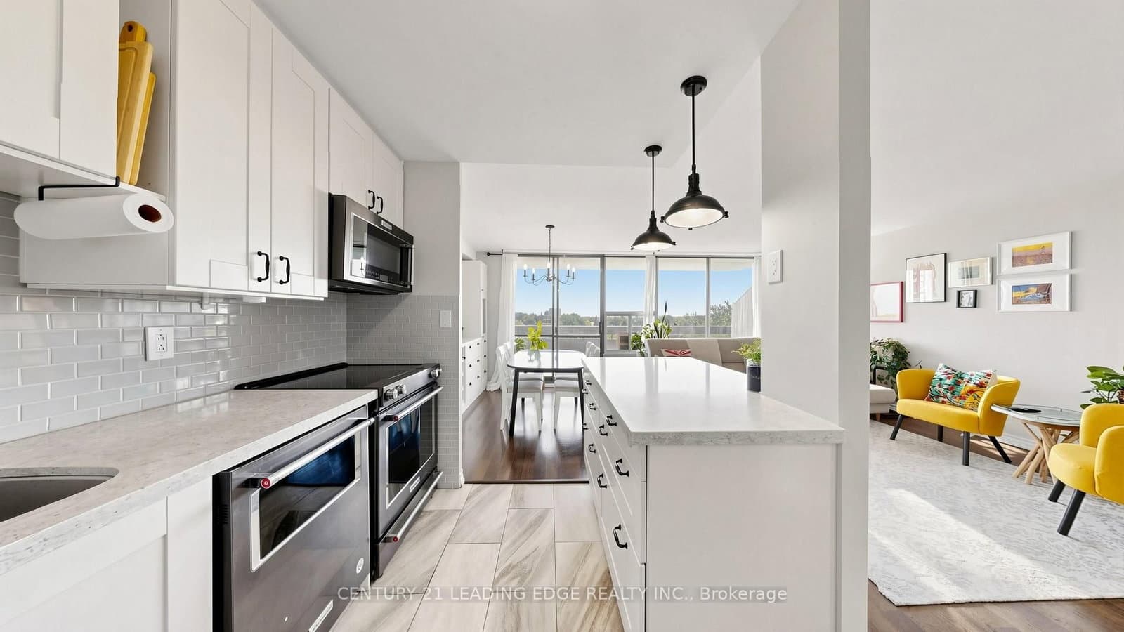 11 Wincott Drive, Unit 914 thumbnail 21