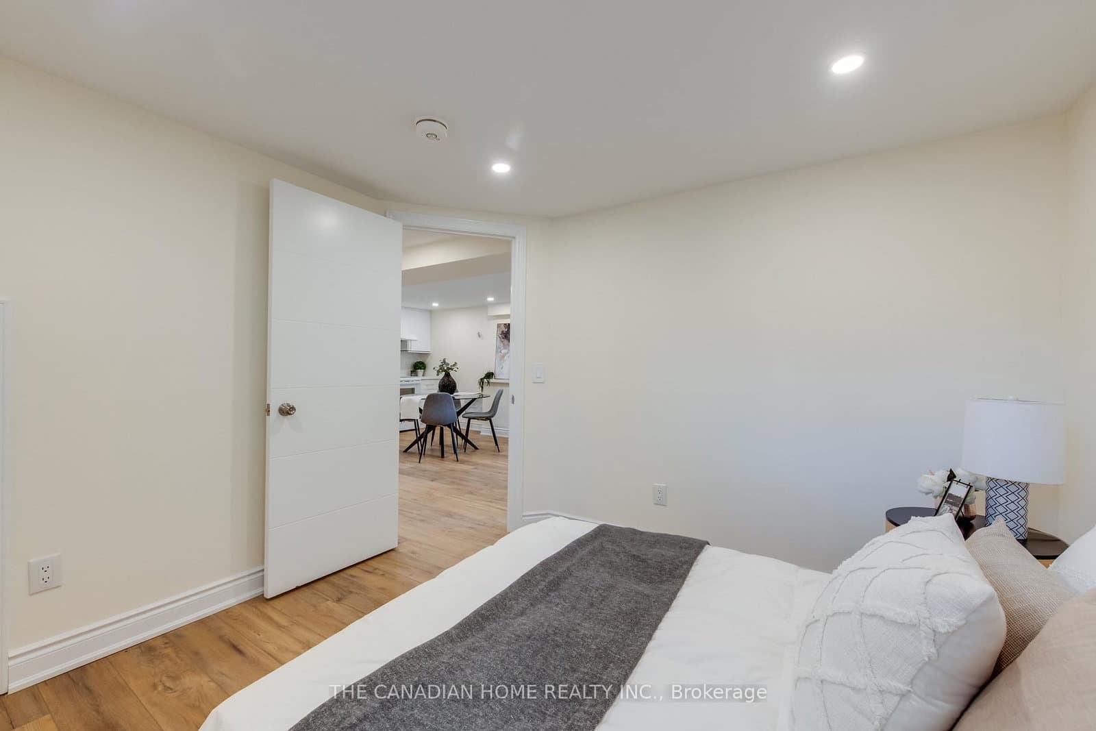 8 Clearview Heights, Unit BASEMENT thumbnail 12