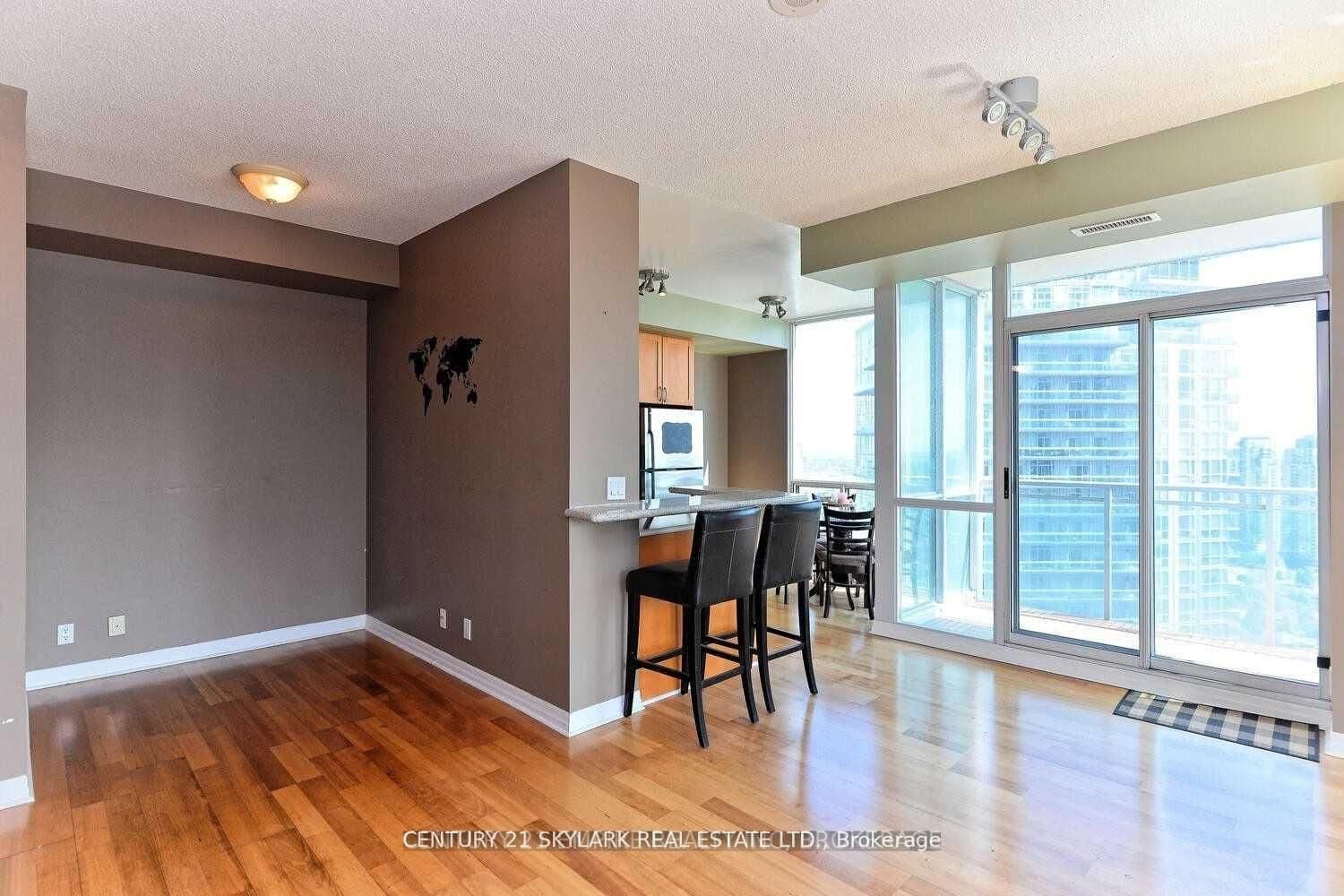 3939 Duke Of York Boulevard, Unit 3007 thumbnail 16