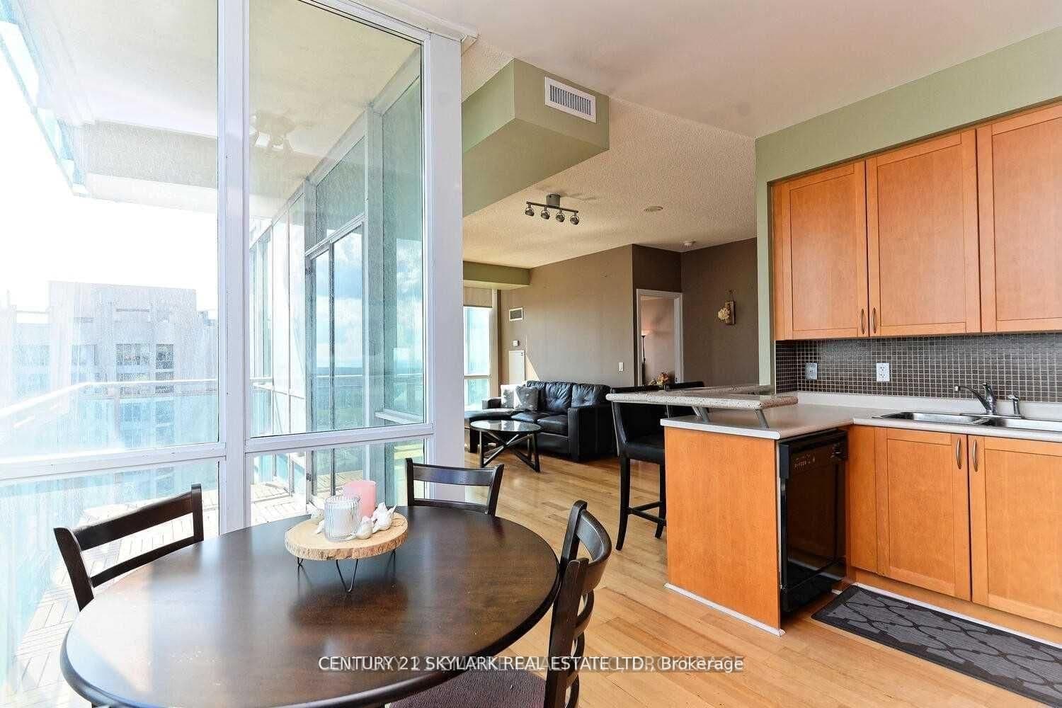 3939 Duke Of York Boulevard, Unit 3007 thumbnail 22