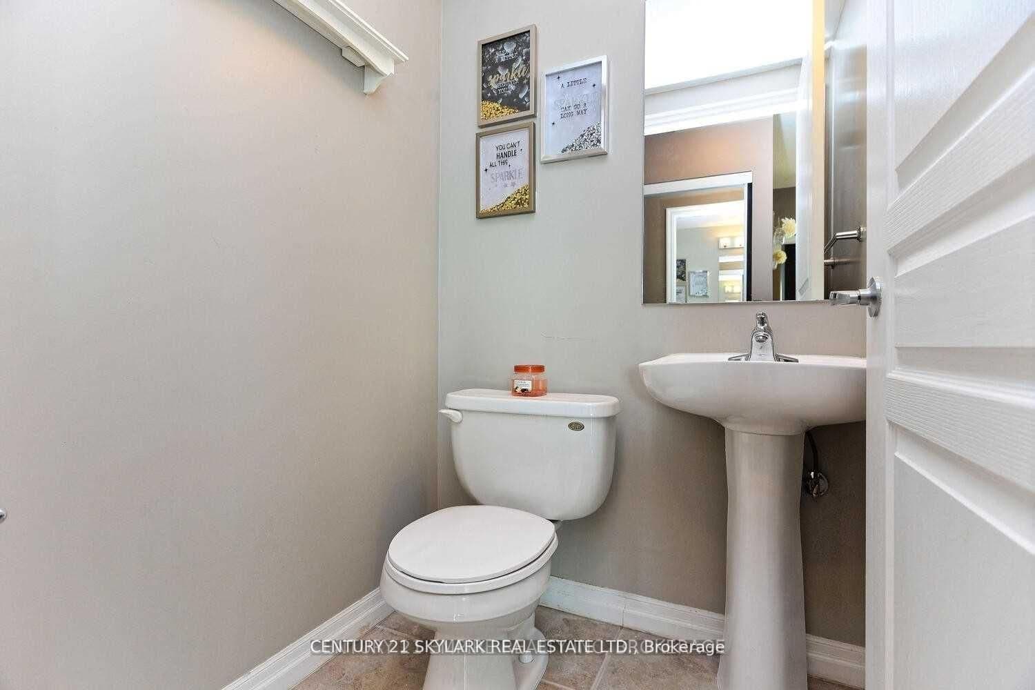 3939 Duke Of York Boulevard, Unit 3007 thumbnail 32