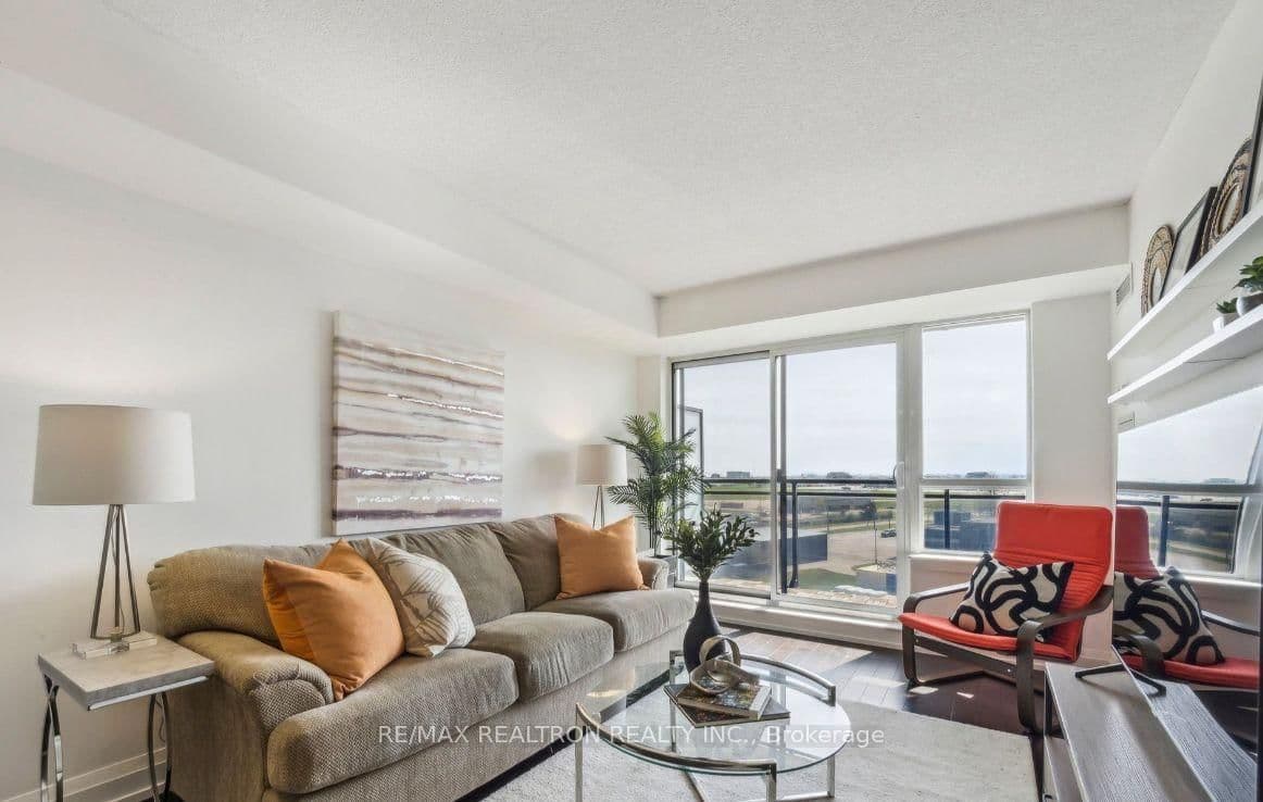 55 De Boers Drive, Unit 708 thumbnail 10