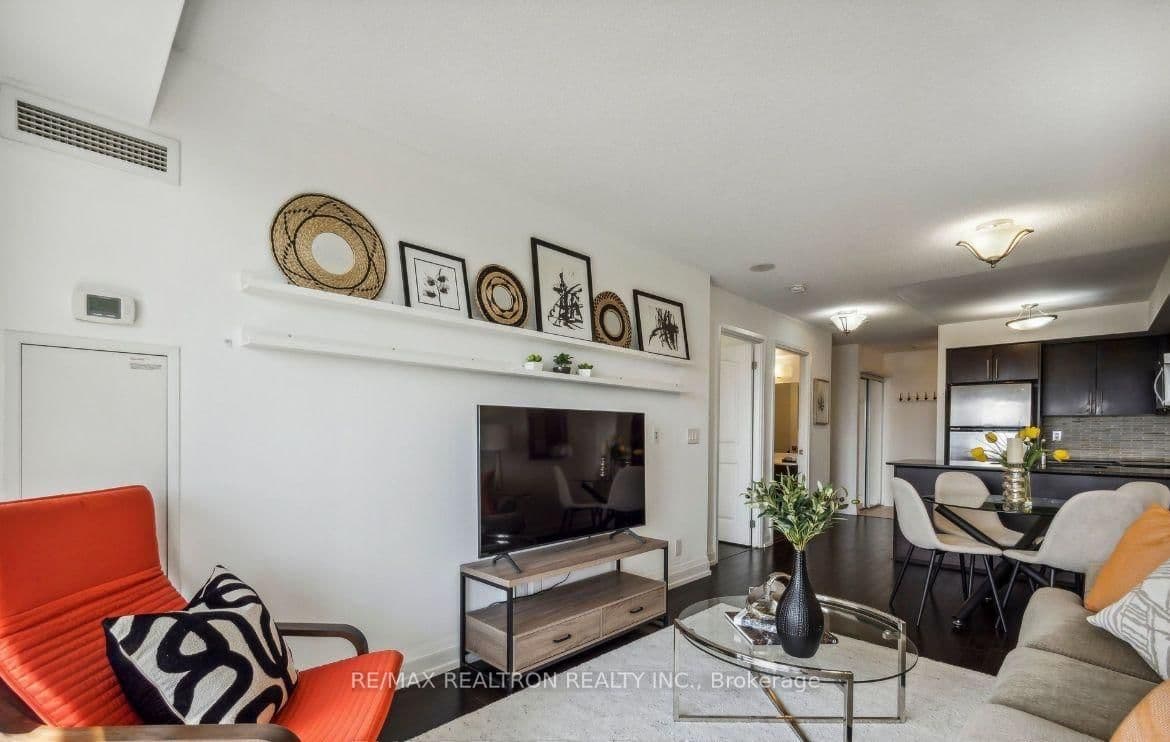 55 De Boers Drive, Unit 708 thumbnail 12