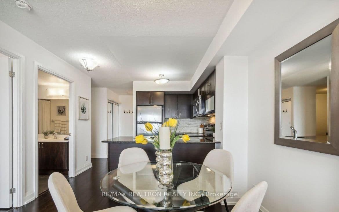 55 De Boers Drive, Unit 708 thumbnail 3